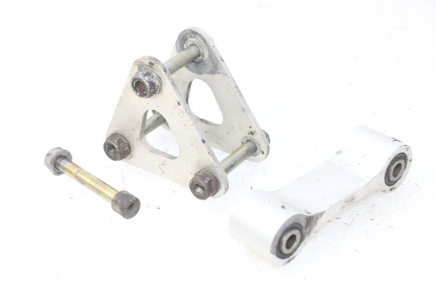 photo de BIELLETTE AMORTISSEUR HONDA CBR RR FIREBLADE 900 (1992 - 1994) - Vue principale