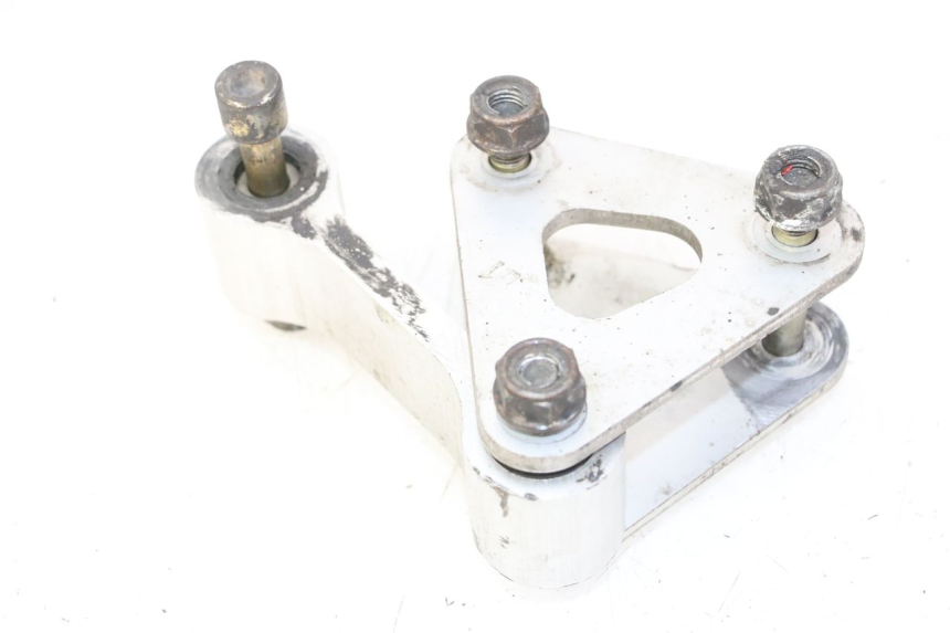 photo de BIELLETTE AMORTISSEUR HONDA CBR RR FIREBLADE 900 (1992 - 1994) - Détail de la pièce