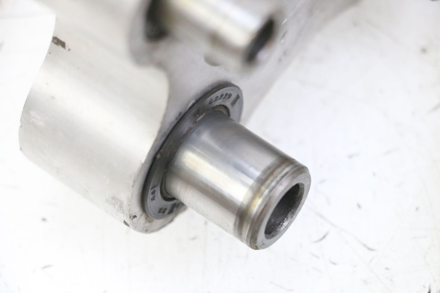 photo de BIELLETTE AMORTISSEUR HONDA CR 85 (2003 - 2007) - Marquages et références