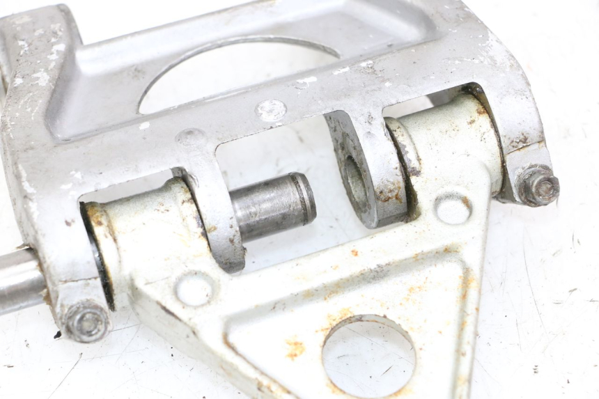 photo de BIELLETTE AMORTISSEUR YAMAHA FJ 36Y 1100 (1984 - 1985) - Points de fixation