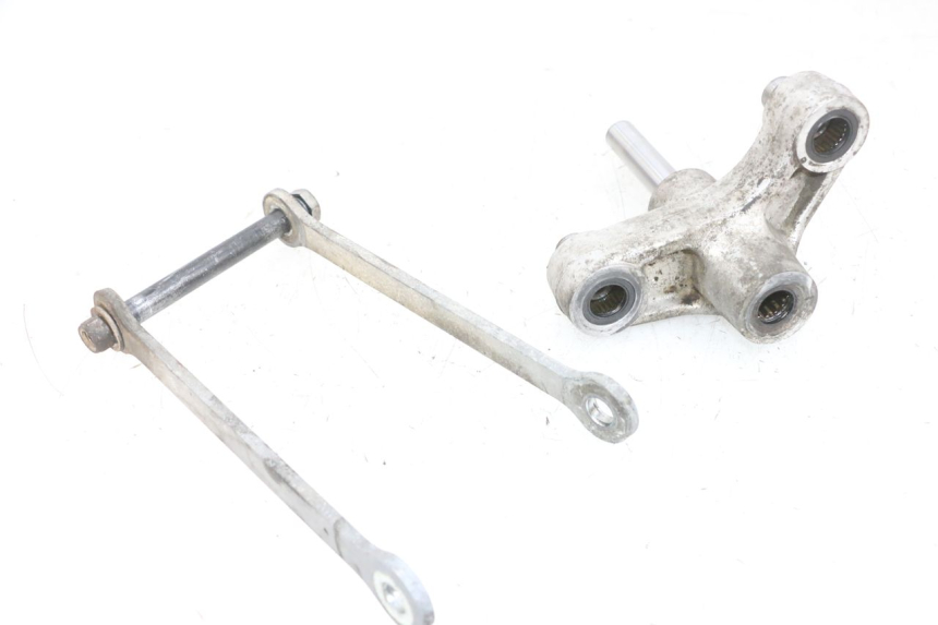 photo de BIELLETTE AMORTISSEUR YAMAHA FJR ABS 1300 (2006 - 2012) - Gros plan technique