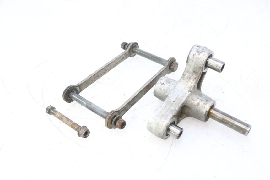 photo de BIELLETTE AMORTISSEUR YAMAHA FJR 1300 (2001 - 2005) - Vue principale