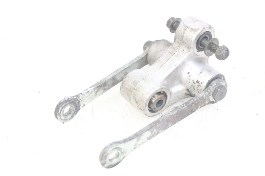 photo de BIELLETTE AMORTISSEUR YAMAHA FZS FAZER 600 (1998 - 2001) - Détail de la pièce