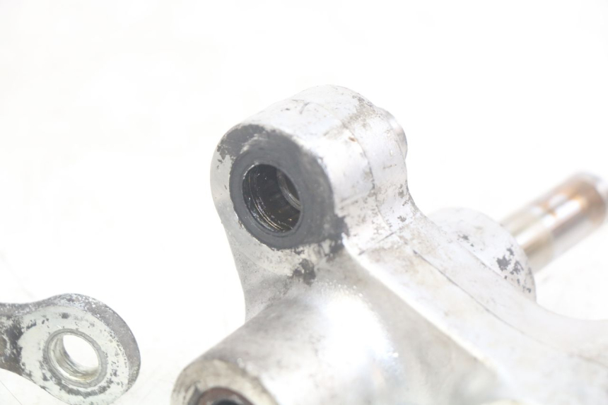 photo de BIELLETTE AMORTISSEUR YAMAHA FZS FAZER 600 (1998 - 2001) - Vue d’ensemble