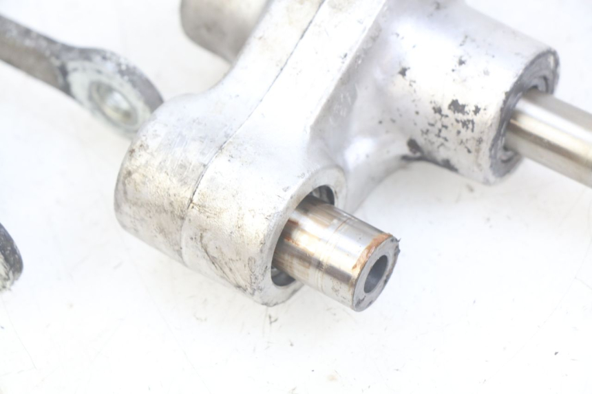 photo de BIELLETTE AMORTISSEUR YAMAHA FZS FAZER 600 (1998 - 2001) - Marquages et références