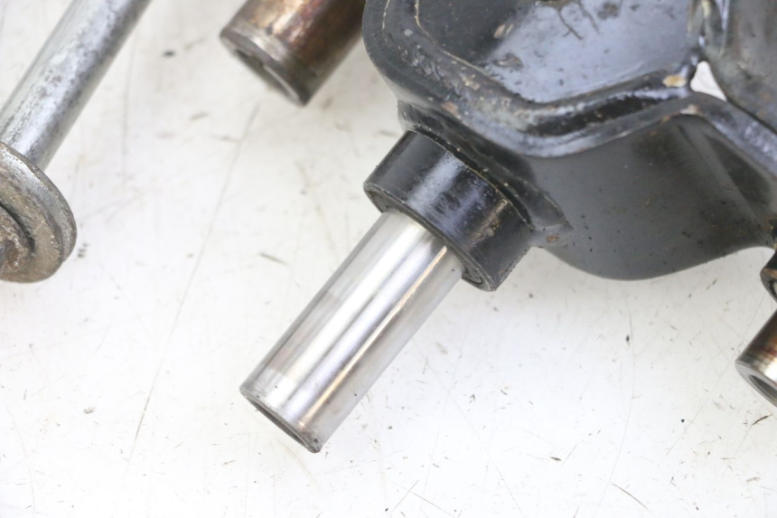 photo de BIELLETTE AMORTISSEUR SUZUKI GS GSE 500 (2001 - 2003) - Pièce contrôlée