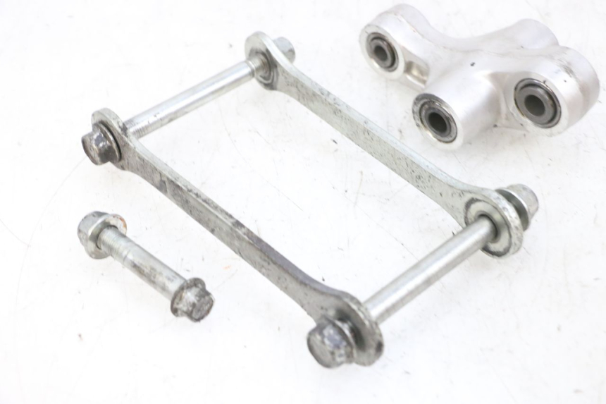 photo de BIELLETTE AMORTISSEUR SUZUKI GSF N BANDIT 600 (1996 - 1999) - Vue produit