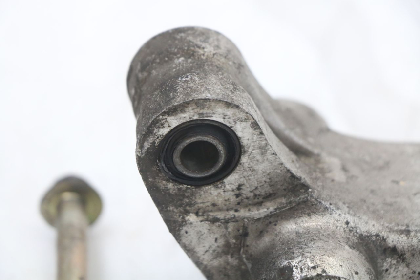 photo de BIELLETTE AMORTISSEUR HONDA CBR F 1000 (1993 - 1996) - Points de fixation