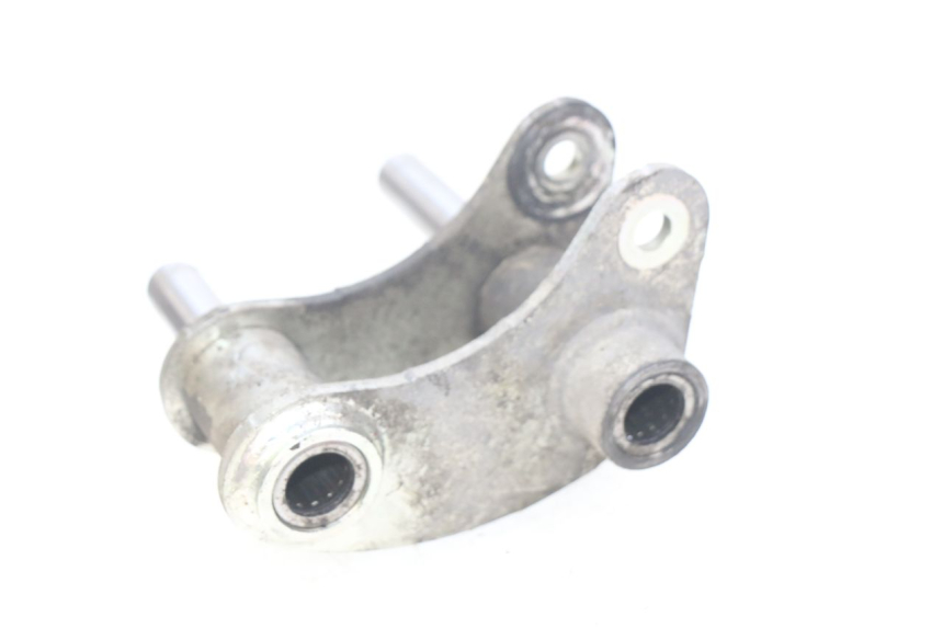 photo de BIELLETTE AMORTISSEUR HONDA INTEGRA NC D 750 (2016 - 2018) - Gros plan technique