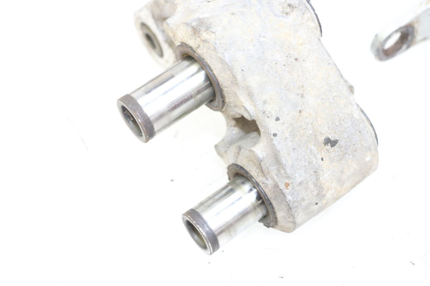 photo de BIELLETTE AMORTISSEUR KAWASAKI KDX 125 (1990 - 1991) - Zoom composants