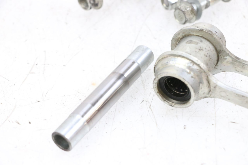 photo de BIELLETTE AMORTISSEUR YAMAHA MT-07 MT07 ABS 700 (2018 - 2020) - Autre angle de vue