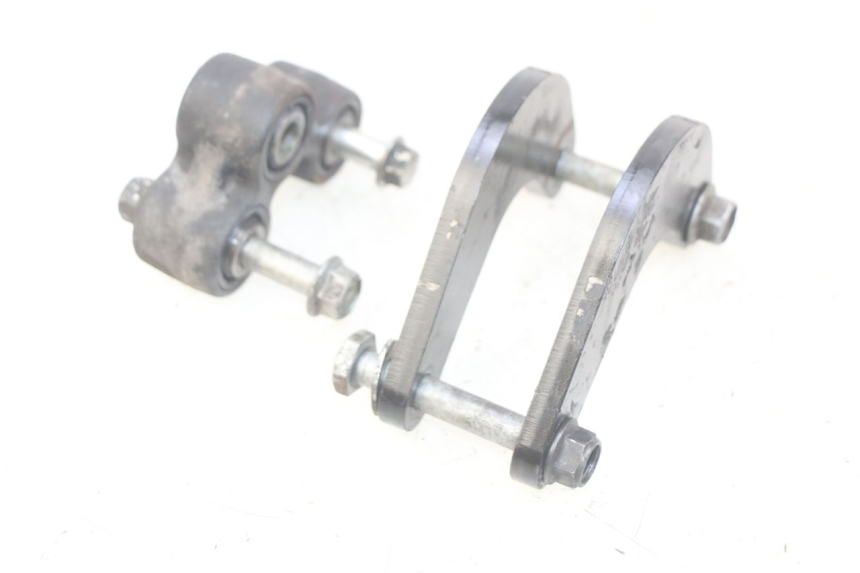 photo de BIELLETTE AMORTISSEUR YAMAHA MT ABS 125 (2014 - 2018) - Détail de la pièce