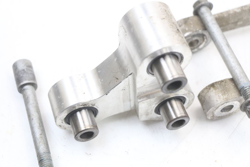 photo de BIELLETTE AMORTISSEUR MOTO GUZZI NORGE 8V GT 1200 (2011 - 2016) - Points de fixation