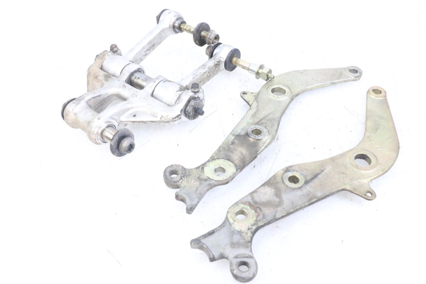 photo de BIELLETTE AMORTISSEUR TRIUMPH SPEED TRIPLE T301 900 (1994 - 1996) - Vue principale