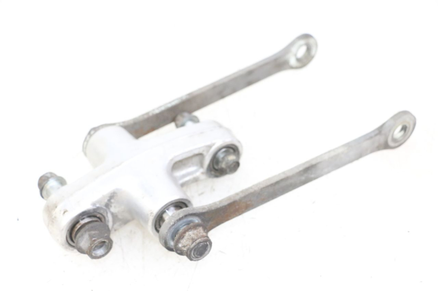 photo de BIELLETTE AMORTISSEUR SUZUKI GSX F GSXF 650 (2007 - 2015) - Gros plan technique