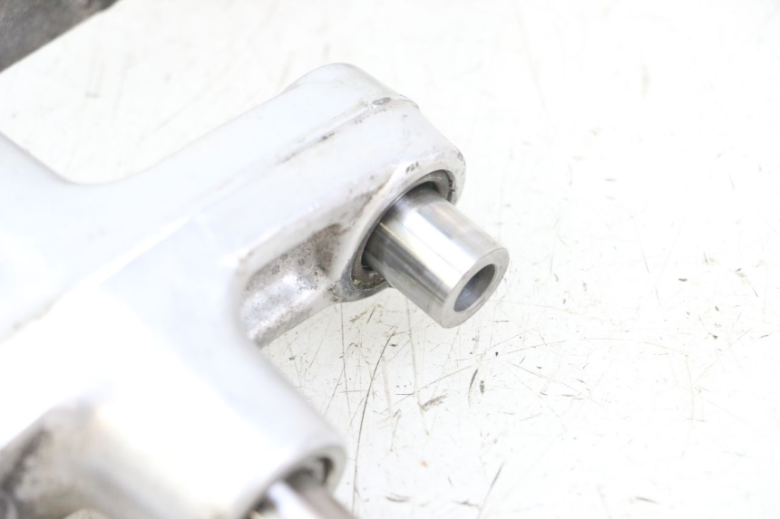 photo de BIELLETTE AMORTISSEUR SUZUKI GSX F GSXF 650 (2007 - 2015) - Pièce contrôlée