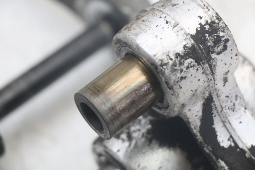 photo de BIELLETTE AMORTISSEUR SUZUKI SV N 650 (1999 - 2002) - Zoom état d’usage