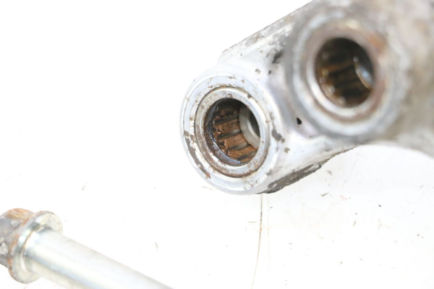 photo de BIELLETTE AMORTISSEUR SUZUKI SV S 650 (2003 - 2009) - Autre angle de vue