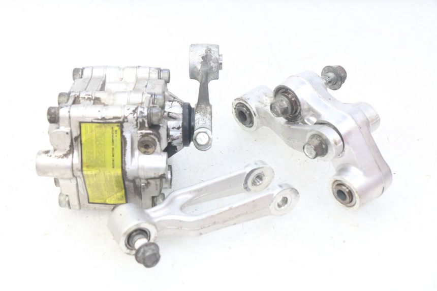 photo de BIELLETTE AMORTISSEUR SUZUKI TLS TL S 1000 (1997 - 2001) - Détail de la pièce