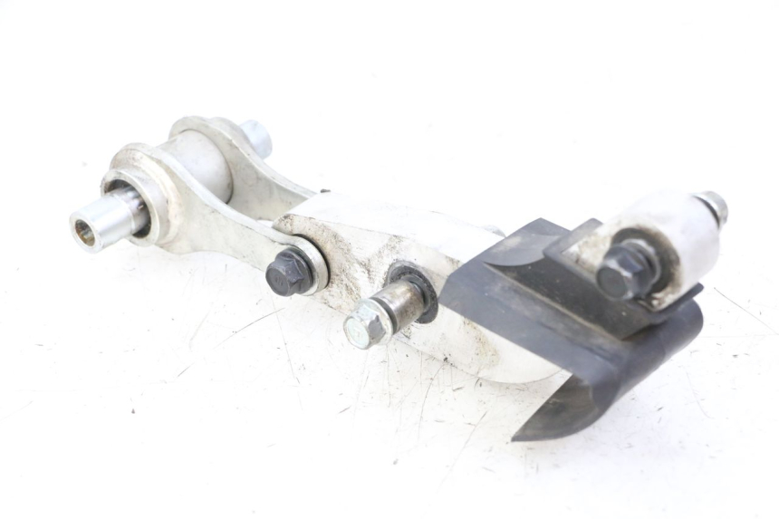 photo de BIELLETTE AMORTISSEUR YAMAHA TRACER 7 700 (2020 - 2024) - Points de fixation