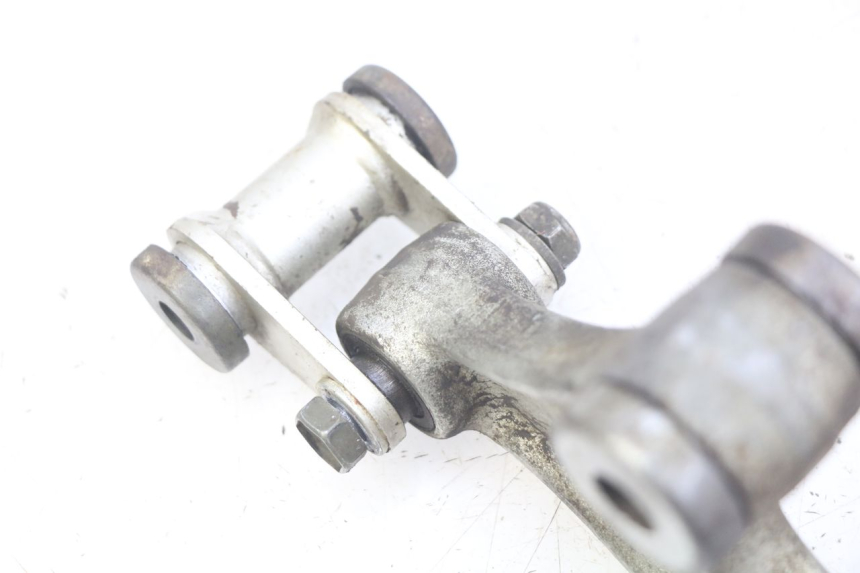 photo de BIELLETTE AMORTISSEUR YAMAHA TTR 125 (2000 - 2020) - Autre angle de vue