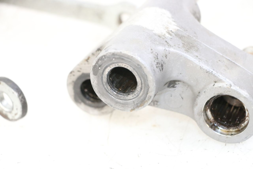 photo de BIELLETTE AMORTISSEUR YAMAHA FZS FAZER 600 (2001 - 2003) - Zoom état d’usage