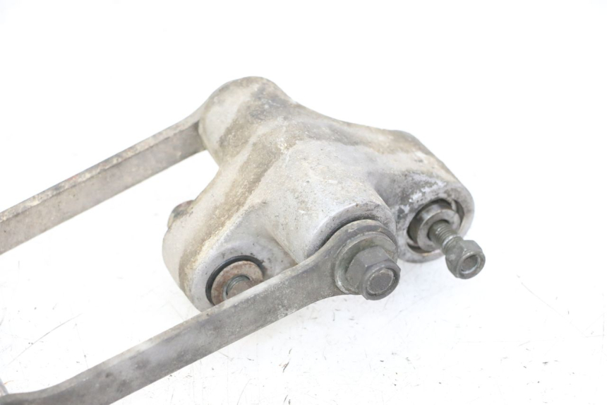 photo de BIELLETTE AMORTISSEUR YAMAHA FZS FAZER 600 (2001 - 2003) - Détail de la pièce