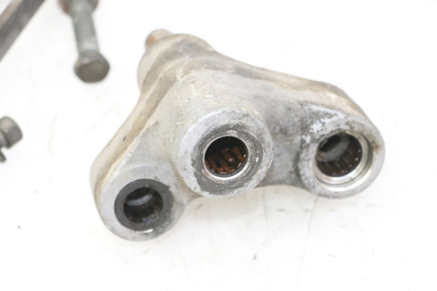 photo de BIELLETTE AMORTISSEUR YAMAHA FZS FAZER 600 (2001 - 2003) - Vue d’ensemble