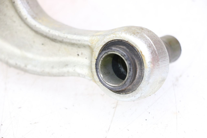 photo de BIELLETTE AMORTISSEUR YAMAHA TTR 125 (2000 - 2020) - Autre angle de vue