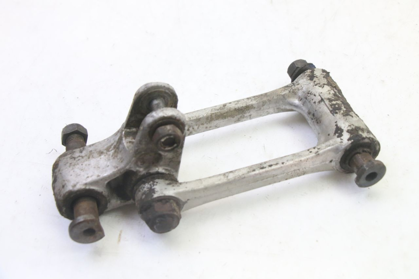 photo de BIELLETTE AMORTISSEUR YAMAHA YZ 125 (1998 - 2005) - Vue principale