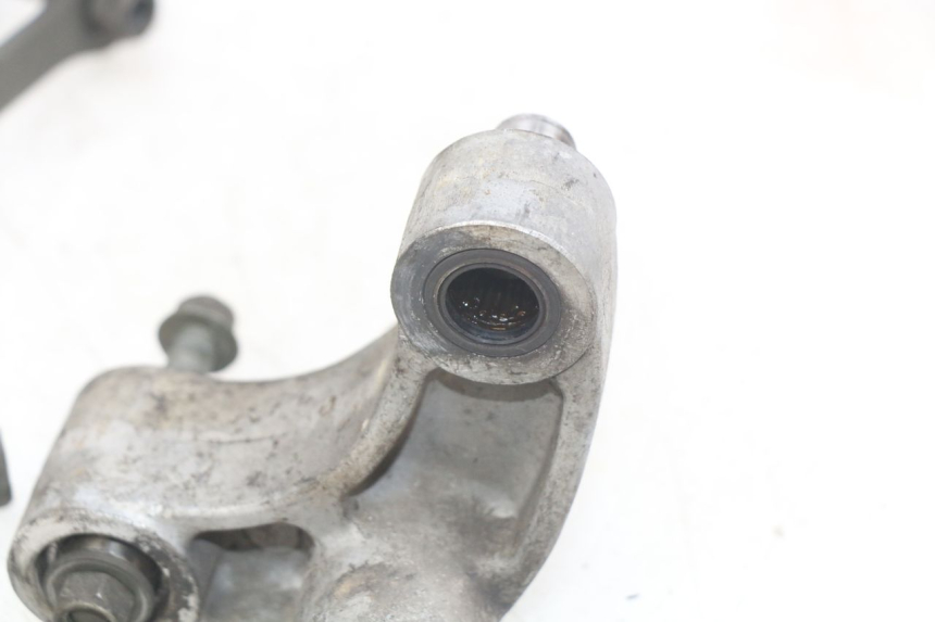 photo de BIELLETTE AMORTISSEUR YAMAHA YZF R THUNDERCAT 600 (1996 - 2003) - Zoom état d’usage