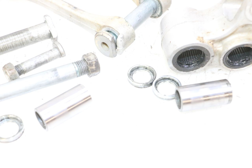 photo de BIELLETTE AMORTISSEUR YAMAHA YZF YZ-F 450 (2014 - 2016) - État de surface