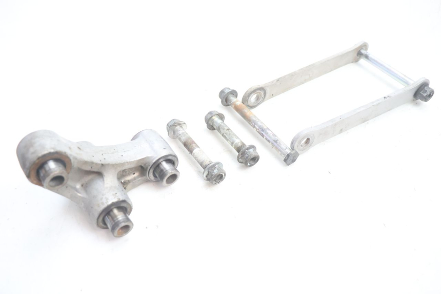 photo de BIELLETTE AMORTISSEUR KAWASAKI ZX-6R ZX6R 600 (1995 - 1997) - Détails caractéristiques