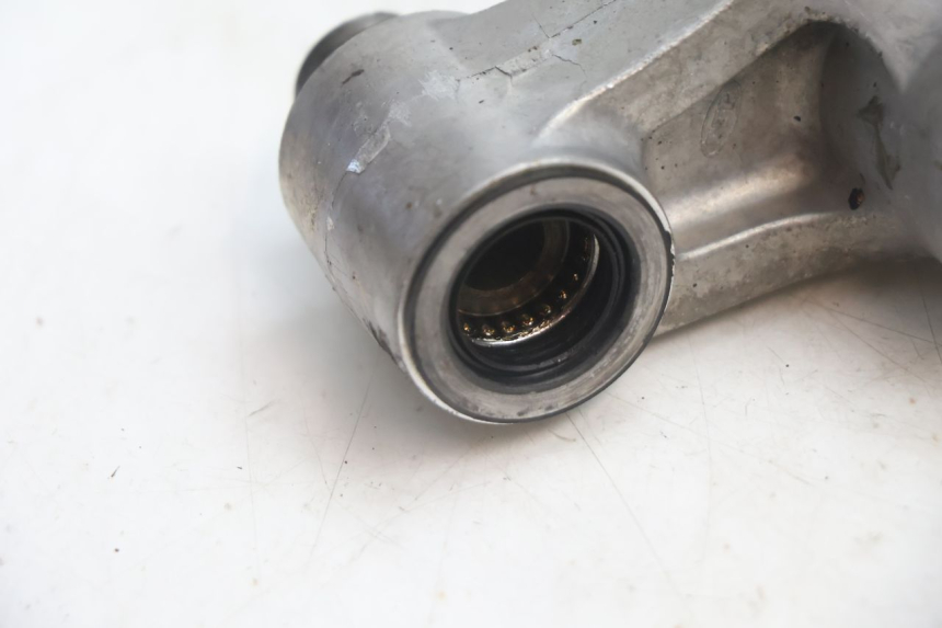 photo de BIELLETTE AMORTISSEUR KAWASAKI ZX-6R ZX6R 600 (1995 - 1997) - Points de fixation