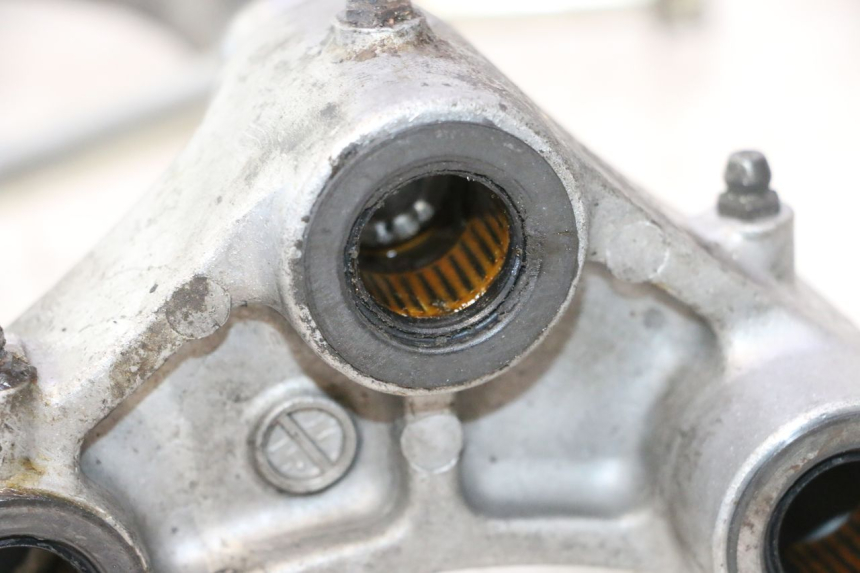 photo de BIELLETTE AMORTISSEUR KAWASAKI ZZR 600 (1995 - 2004) - Vue d’ensemble