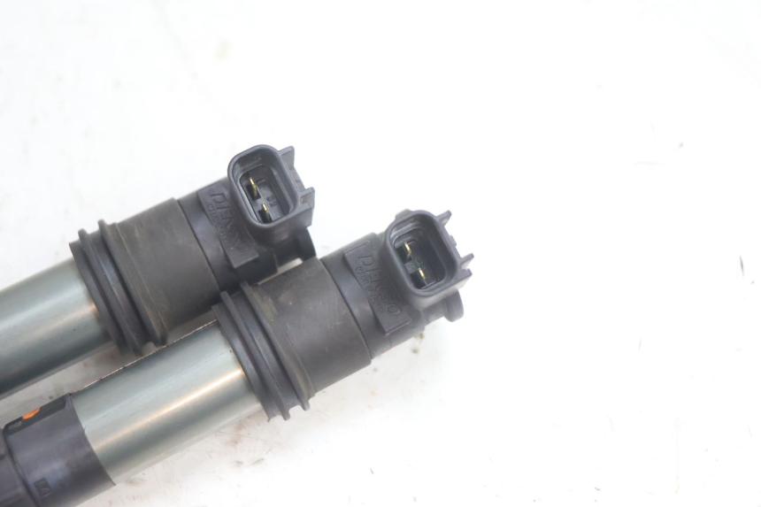 photo de BOBINE SUZUKI BURGMAN EXECUTIVE ABS 650 (2006 - 2012) - Zoom état d’usage