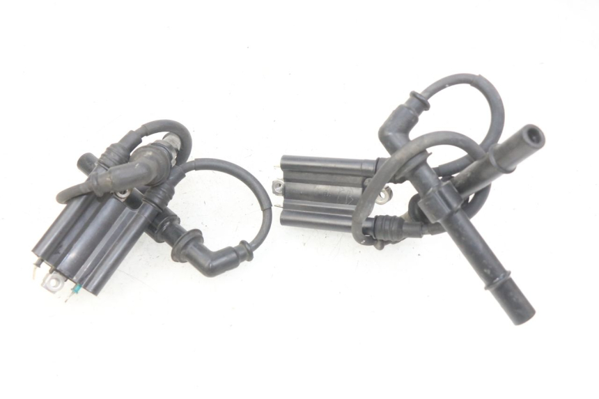 photo de BOBINE HONDA CB R 1000 (2018 - 2023) - Gros plan technique