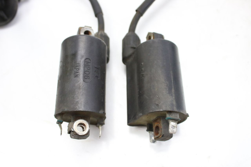 photo de BOBINE HONDA CBF 500 (2004 - 2007) - Gros plan technique