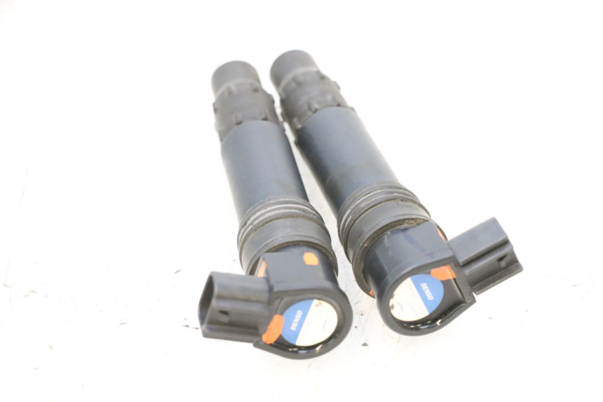 photo de BOBINE KAWASAKI ER-6 ER6 F ABS 650 (2012 - 2016) - Gros plan technique