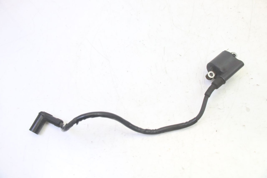 photo de BOBINE HONDA FES S-WING SWING ABS 125 (2007 - 2015) - Autre angle de vue