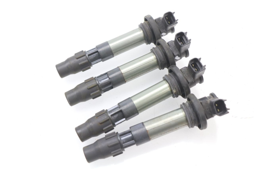 photo de BOBINE SUZUKI GSX-R GSXR 600 (2008 - 2010) - Gros plan technique