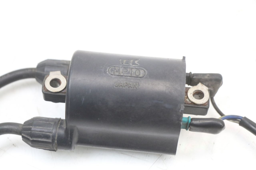 photo de BOBINE HONDA NTV DEAUVILLE 650 (1998 - 2001) - Gros plan technique