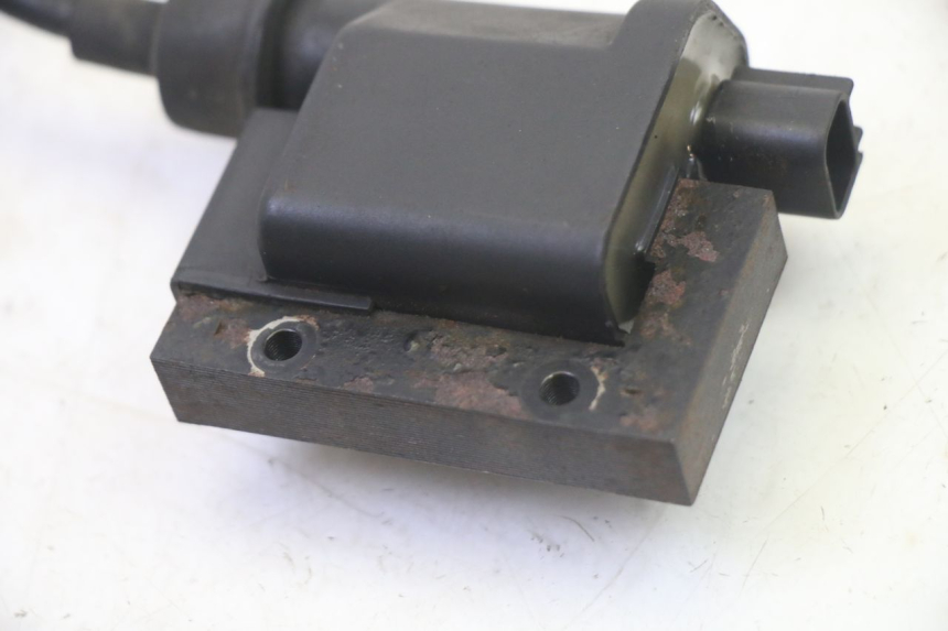 photo de BOBINE PEUGEOT SATELIS 125 (2013 - 2018) - Points de fixation