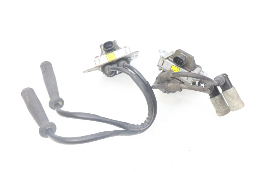 photo de BOBINE APRILIA SRV 850 (2012 - 2017) - Gros plan technique