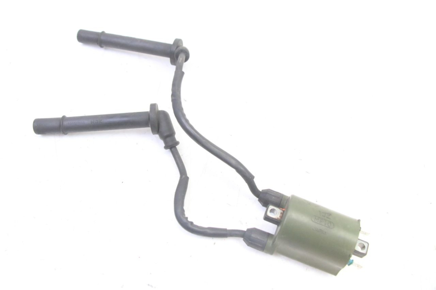 photo de BOBINE HONDA ST PAN EUROPEAN 1300 (2002 - 2013) - Gros plan technique