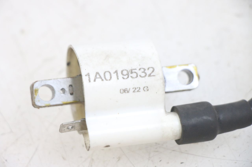 photo de BOBINE APRILIA SXR 50 (2021 - 2023) - Gros plan technique