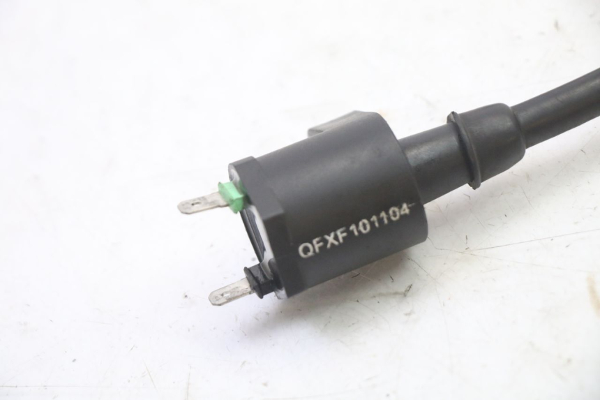 photo de BOBINE PEUGEOT V-CLIC VCLIC 50 (2007 - 2013) - Gros plan technique