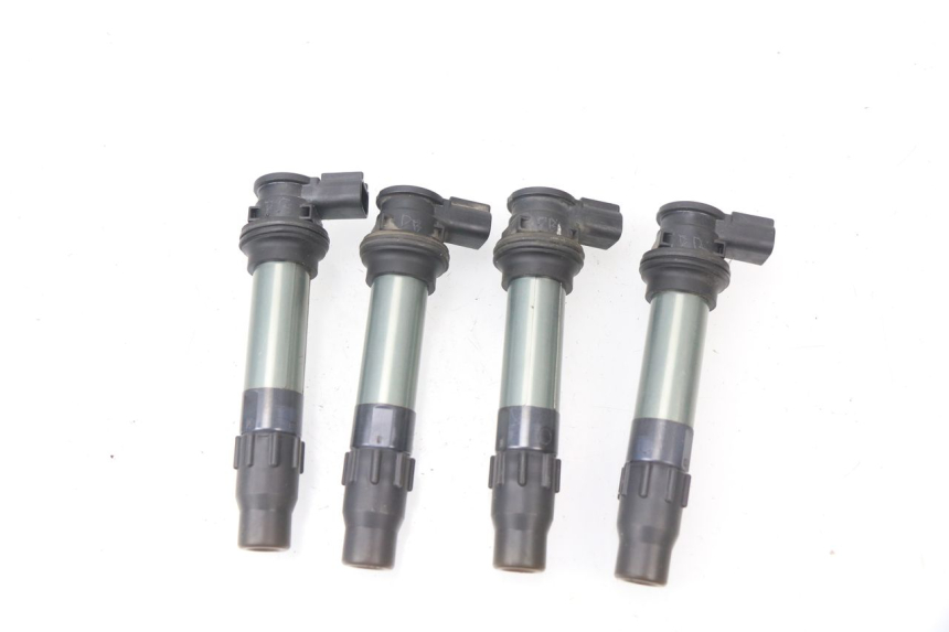 photo de BOBINE HONDA VFR F 1200 (2010 - 2015) - Autre angle de vue