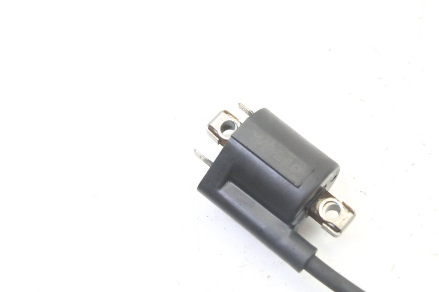 photo de BOBINE YAMAHA XMAX X-MAX 125 (2006 - 2009) - Gros plan technique