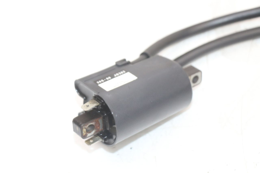 photo de BOBINE YAMAHA XJ6 ABS 600 (2008 - 2016) - Points de fixation